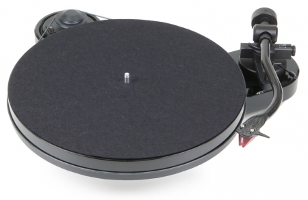 Pro-Ject RPM 1 Carbon utan pickup i gruppen Lyd til hjemmet / Hifi / Platespillere hos BRL Electronics (102RPM1NCV)