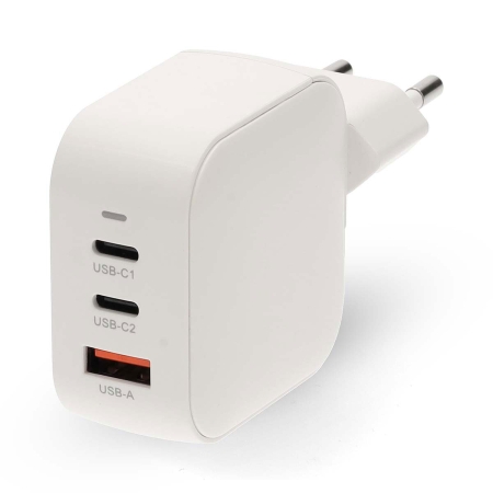 Nedis väggladdare 70 W 2x USB-C 1x USB-A, vit i gruppen Billjud / Smartphone i bil / Tillbehör för mobilen hos BRL (176WGCHA70WWT)