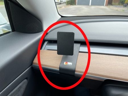 Brodit ProClip, Tesla Model 3 18-24 i gruppen Billjud / Vad passar i min bil / Tesla / Model 3 / Model 3 2017-2024 hos BRL (240805766)