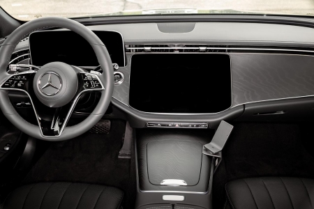 Brodit ProClip, Mercedes Benz E-Class, Sedan 24-26 i gruppen Billjud / Vad passar i min bil / Mercedes / E-klass / E-klass 2024- W214 hos BRL (240836135)