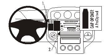 Bild med diagram över instrumentpanelen i Nissan X-Trail 04-07.