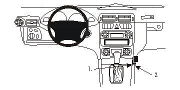 Bild som visar insidan av en Mercedes Benz C-Klass 00-06 med kontrollpanel och ratt.