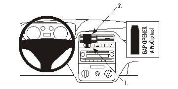 Bild av bilens instrumentpanel med kontroller och anvisning för att öppna en del.