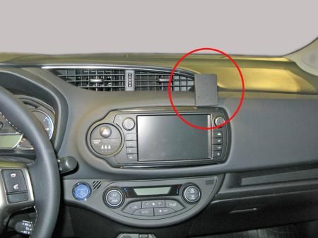 Toyota Yaris 15-, Centrerad, Höger