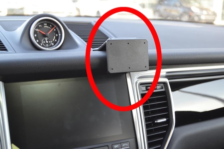 Brodit ProClip, Porsche Macan 21-24 i gruppen Billjud / Vad passar i min bil / Porsche / Macan / Macan 2014-2024 hos BRL (240855685)