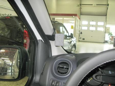 ProClip Monteringsbøyle Renault Trafic 15- i gruppen Billyd / Hva passer i min bil  / Opel / Vivaro / Vivaro 2011- hos BRL Electronics (240RENTRA15PROC)