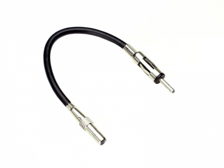 Antennadapter för bilar, med två kontakter och flexibel kabel.