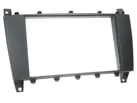Monteringsram 2-DIN Mercedes C-Klass W203 i gruppen Billjud / Vad passar i min bil / Mercedes / C-klass / C-klass 2001-2007 W203 hos BRL (70028119020)
