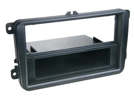 Monteringsram 1-DIN med prylfack VW Golf V, Passat, Touran, Polo, Skoda i gruppen Billyd / Hva passer i min bil  / Volkswagen / Transporter / Transporter T5.1 2010-2015 / Byta stereo Transporter T5.1 2010-2015 hos BRL Electronics (70028132010)