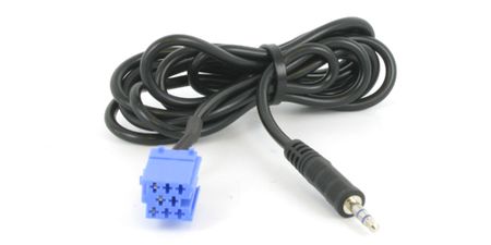 En blå Mini ISO-kabel med 3,5 mm kontakt.