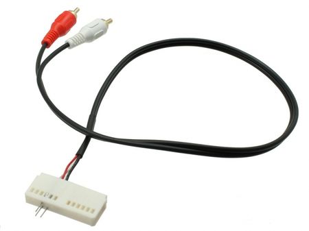 Adapterkabel för att ansluta AUX till Mercedes A-/C-klass.