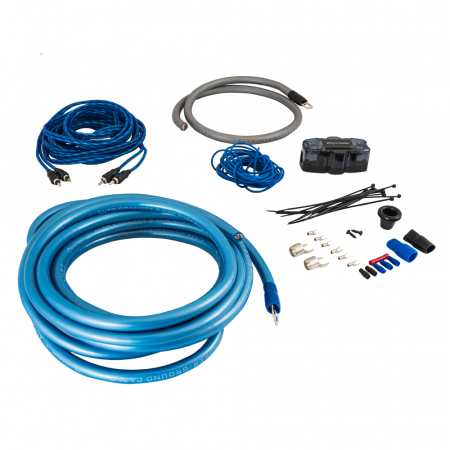 Kabelkit med kablar, kontakter och tillbehör för installation.