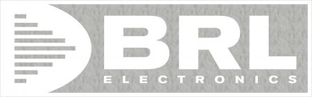 BRL Electronics-logotyp i vitt med grafiska element på grå bakgrund.