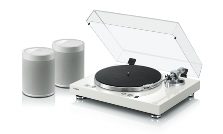 Yamaha MusicCast 20 & Vinyl 500 stereopaket, vitt i gruppen Paketlösningar / Paket för hemmet / Stereopaket hos BRL Electronics (SETMC20PKT3)