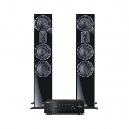 Högtalare och förstärkare i svart, Yamaha R-N1000A och Signature S507.