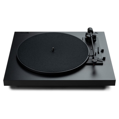 Pro-Ject A1.2 helautomatisk skivspelare med OM10, svart