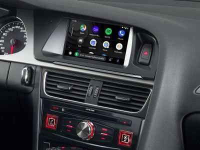 Alpine X703D-A4, modellanpassad bilstereo för Audi A4 2007-2015