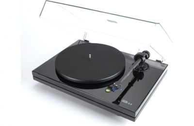 Music Hall MMF 5.3 med 2M Blue-pickup, svart