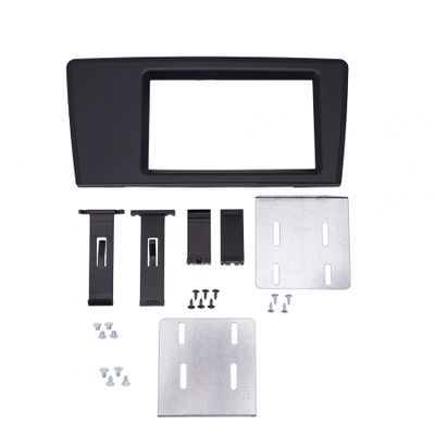 Stereoram dubbel-DIN till Volvo V70 2000-2004, mörkgrå