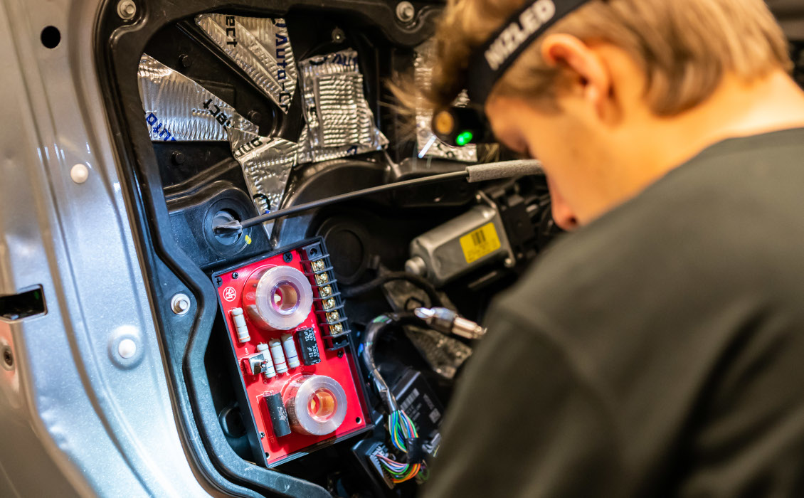 Montering av bilhögtalare