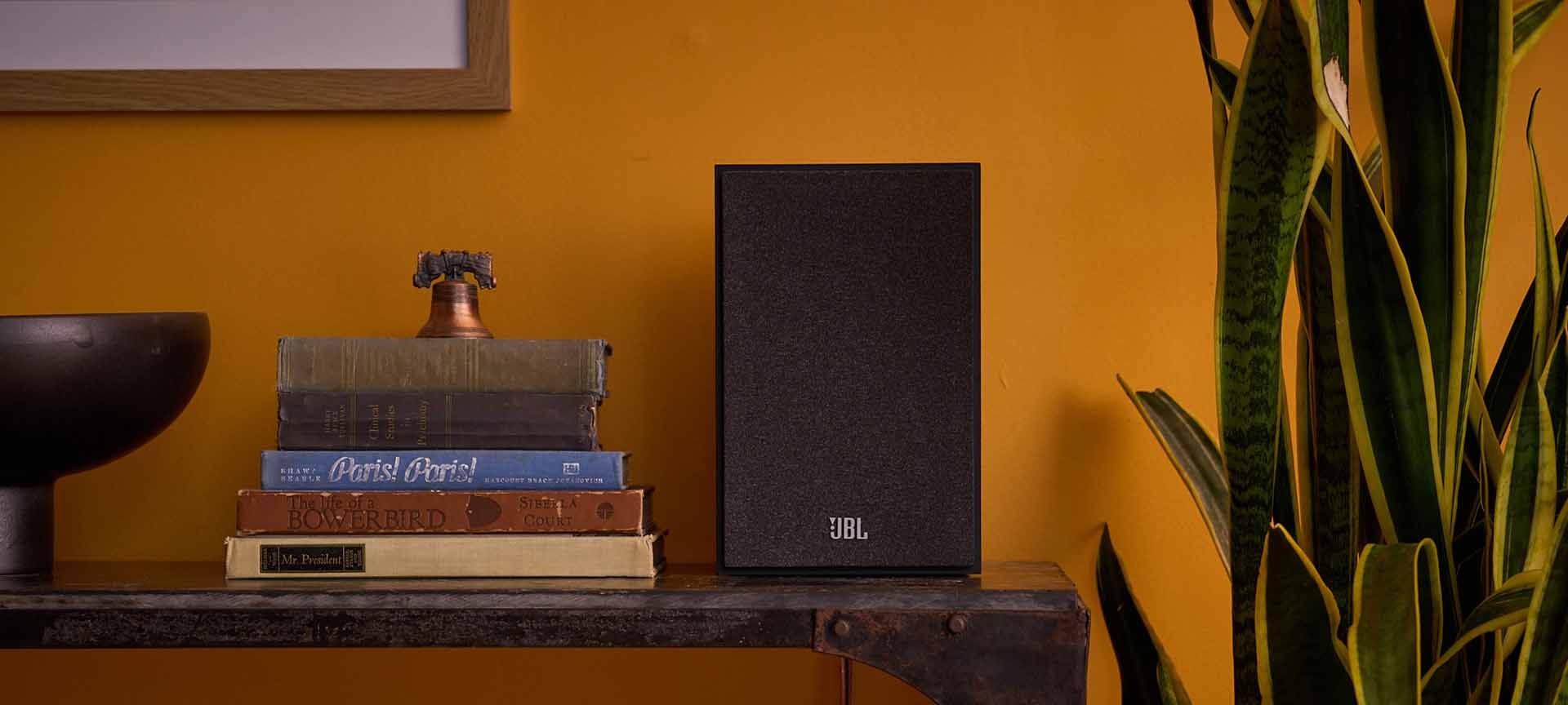 JBL Stage 240B