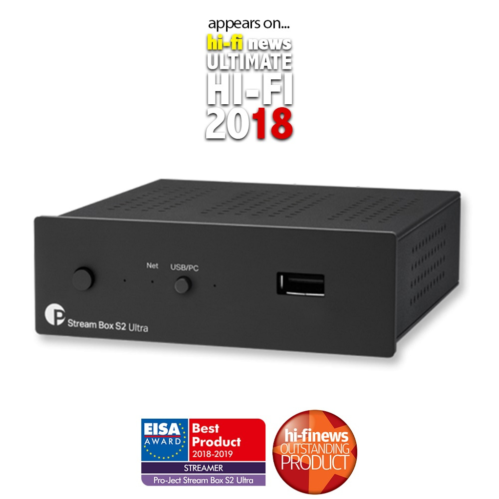 En svart ljudbrygga med USB-port och kontroller, modellerad som Pro-Ject Stream Box S2 Ultra.