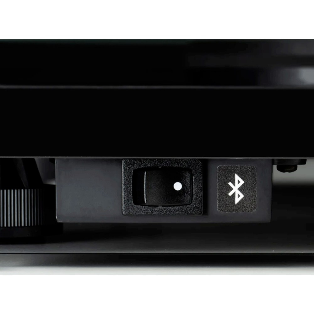 Pro-Ject T1 EVO BT skivspelare med OM10-pickup, mattvit