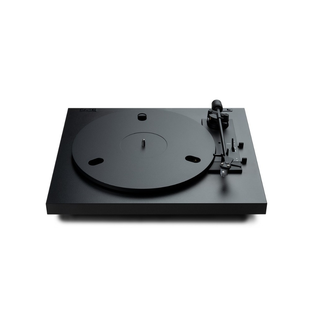 Pro-Ject A1.2 helautomatisk skivspelare med Pick-It MM E, svart