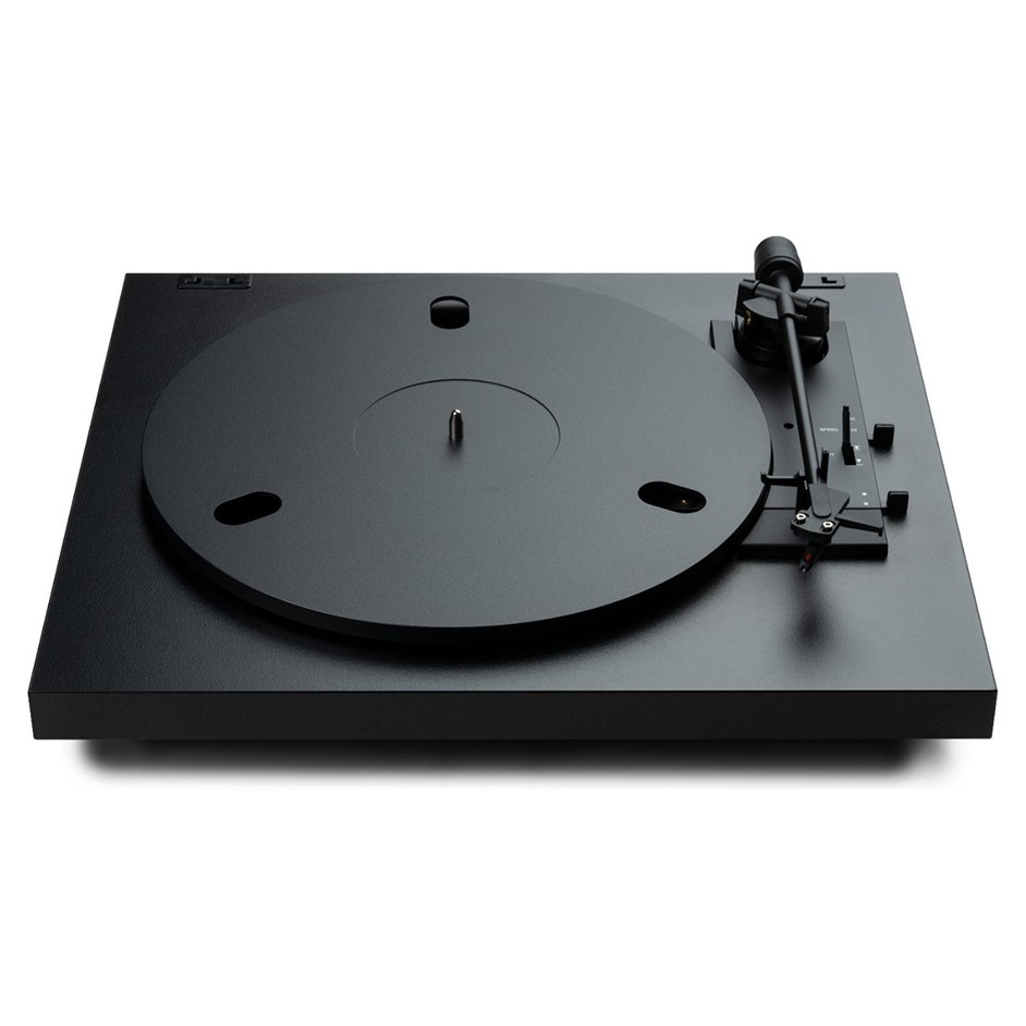 Pro-Ject A1.2 helautomatisk skivspelare med OM10, svart