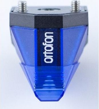 En blå skivtallrikpickup med Ortofon-logotyp.