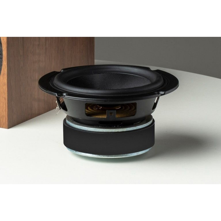 Pro-Ject Speaker Box 5 E, stativhögtalare, par, svart