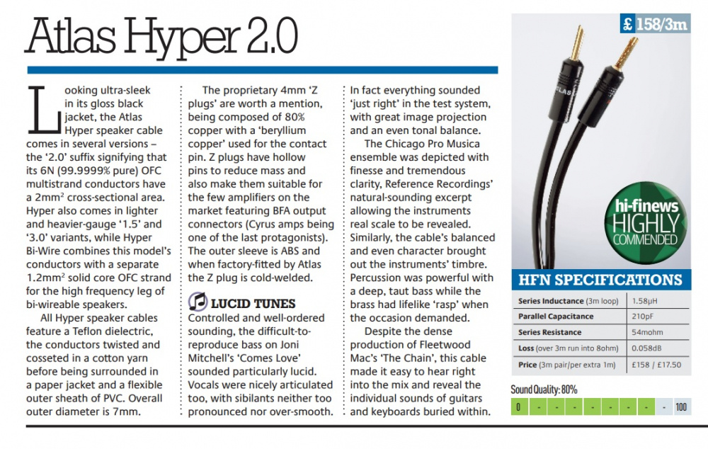 Högtalarkabel med högkvalitativa kontakter och konstruktion för ljudprestanda.