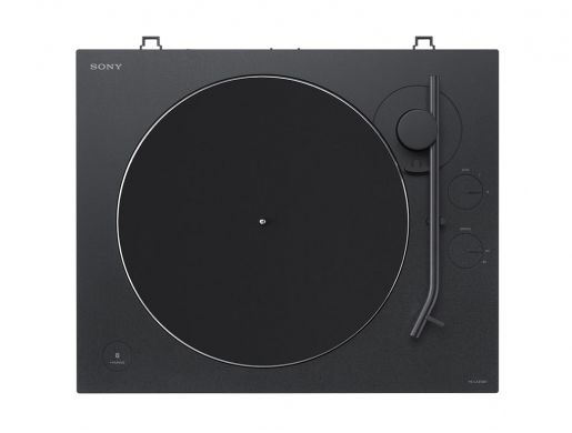 En svart skivspelare med Bluetooth och kontroller på sidan.