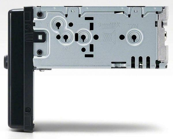 Bilstereo med metalldel och knappar för anslutning och styrning.