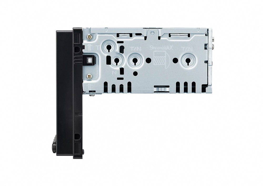 Bilden visar sidan av en bilstereo med metallram och anslutningar.