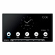 Sony XAV-AX6050, bilstereo med trådlös CarPlay och Android Auto En bilstereo med pekskärm, klocka och ikoner för olika funktioner.