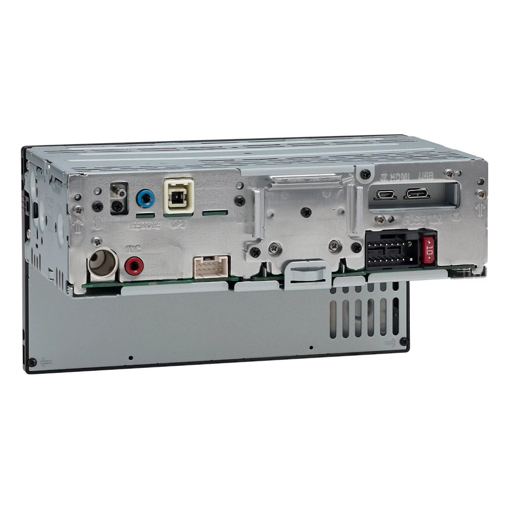 Bilstereo med baksida som visar anslutningar och kontakter.