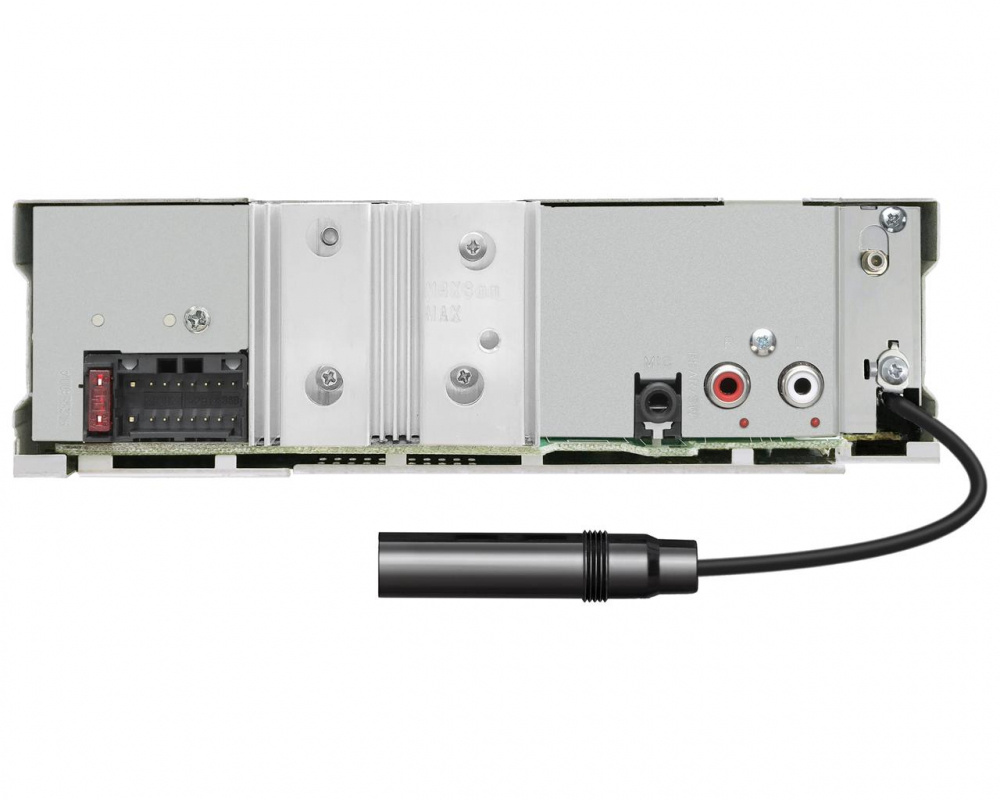 Baksidan av en bilstereo med anslutningar för Bluetooth, CD och DAB+.