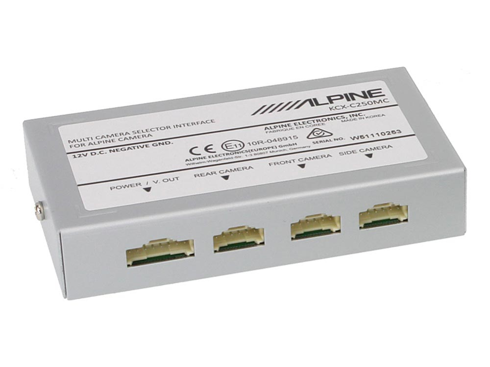 Gränssnitt för att ansluta upp till tre Alpine-kameror.