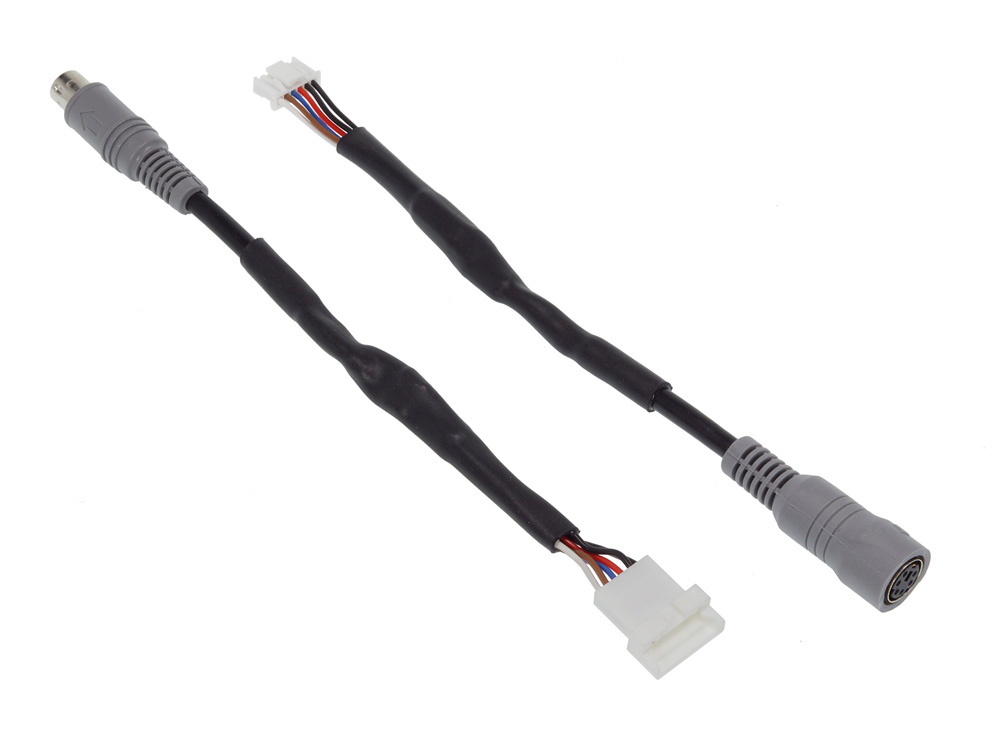 Backkamera-adapter med två kablar och anslutningar för Waeco.