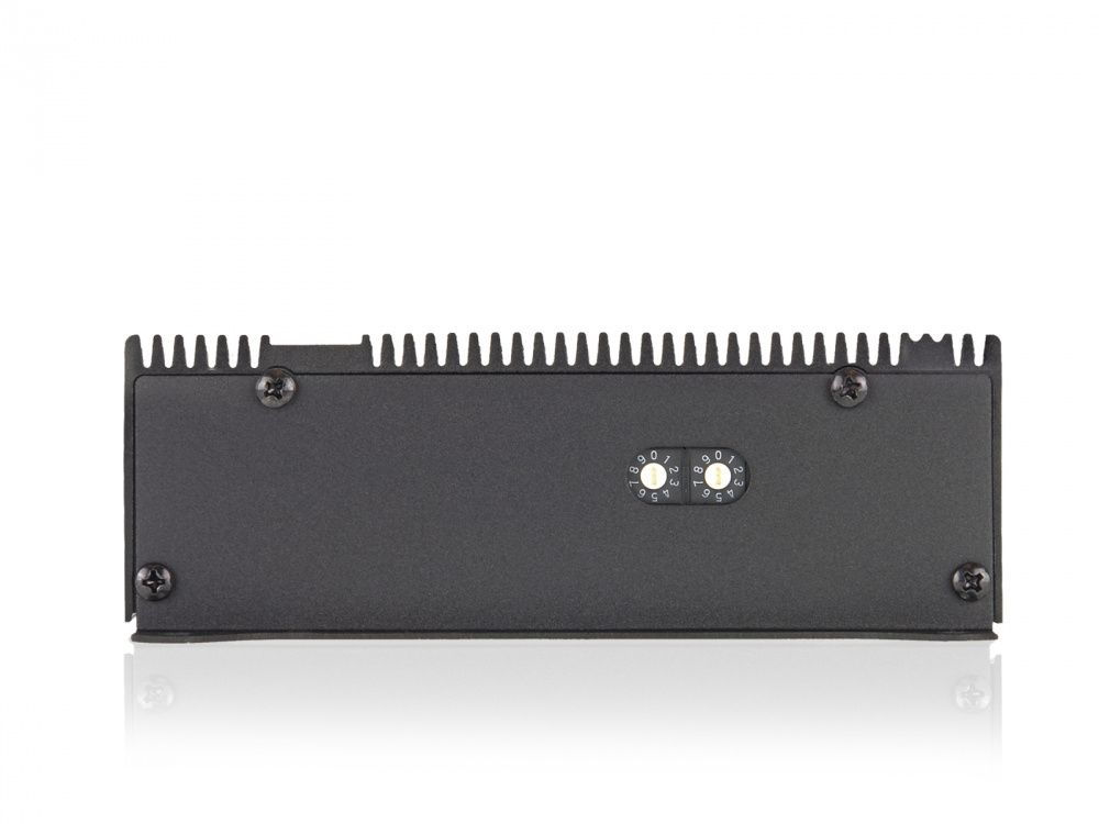 Svart förstärkarhuvud med kylflänsar och två indikatorlampor.