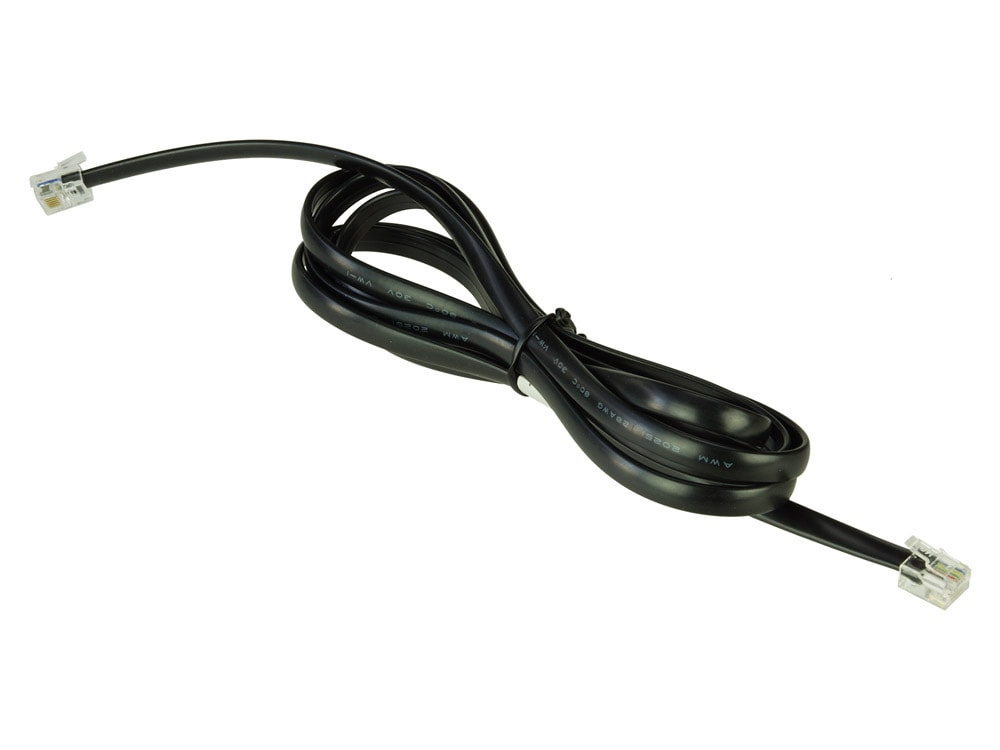 Svart kabel med kontaktdon, troligtvis för ljudinstallation.