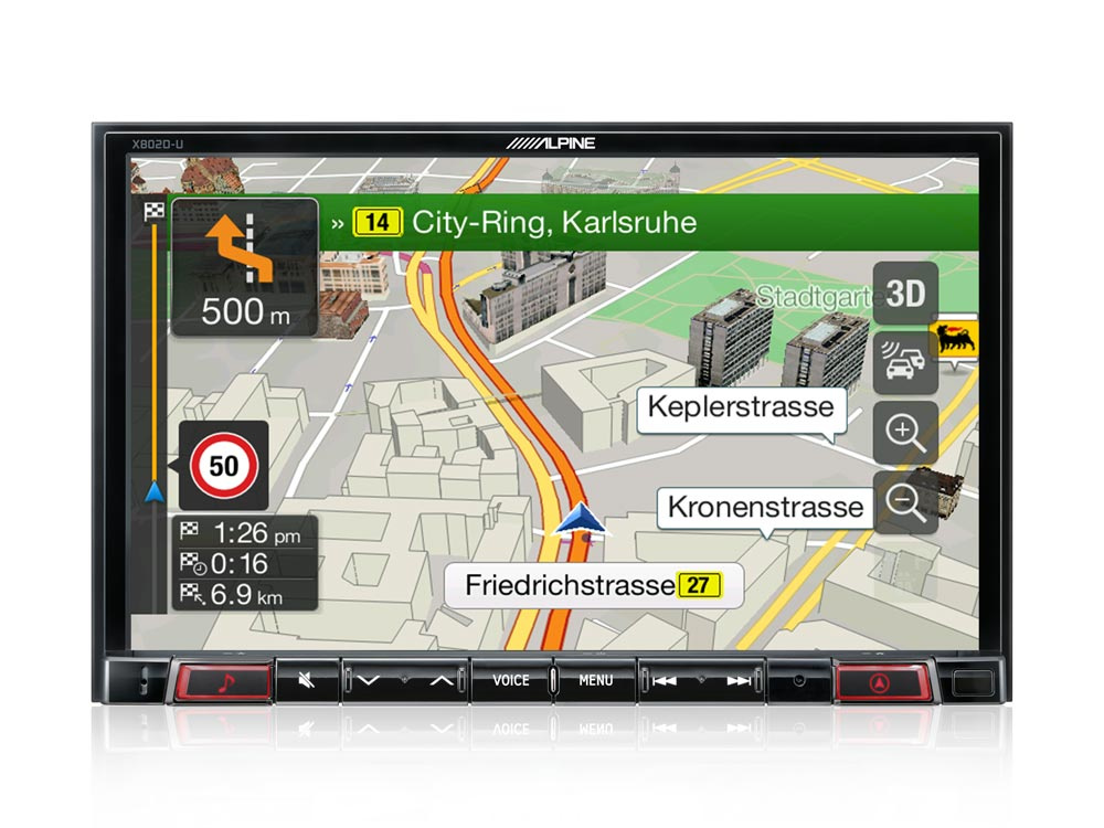 GPS-navigationsskärm med karta och vägledning för bilåkning.