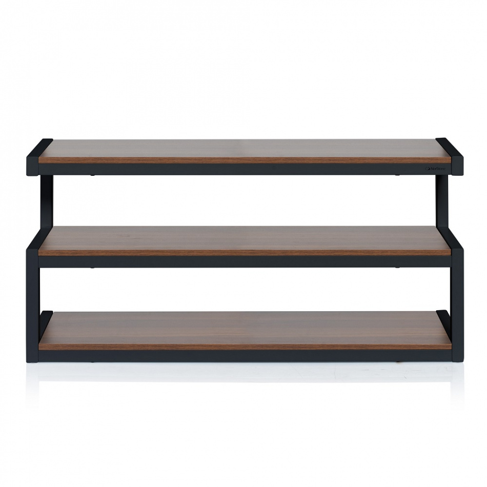 Mediabänk med tre hyllor, svart ram och valnötskiva. Modern design.