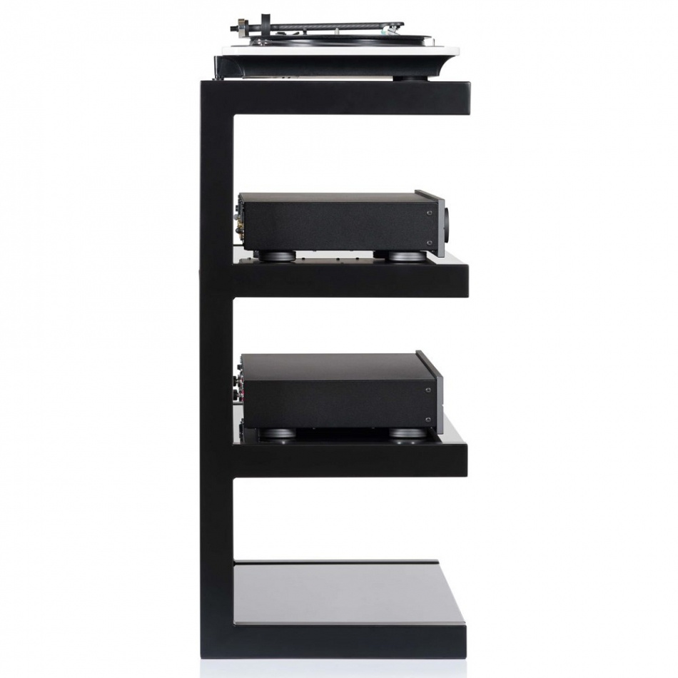 Mattsvart stereobänk med tre hyllplan och skivspelare på toppen.