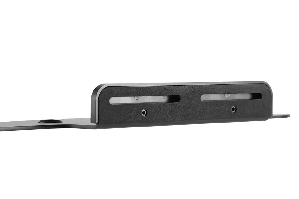 Svart väggfäste för Sonos BEAM, med hål för enkel montering.