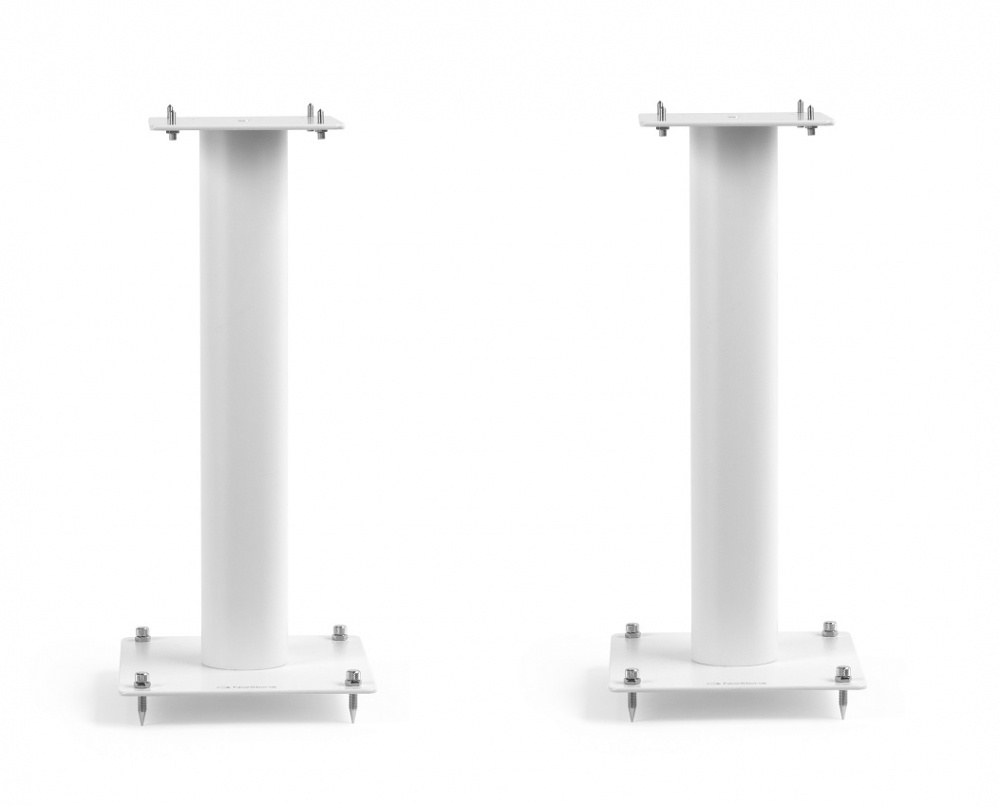 Två högtalarstativ i matt vitt, 50 cm höga, med stabila basplattor.