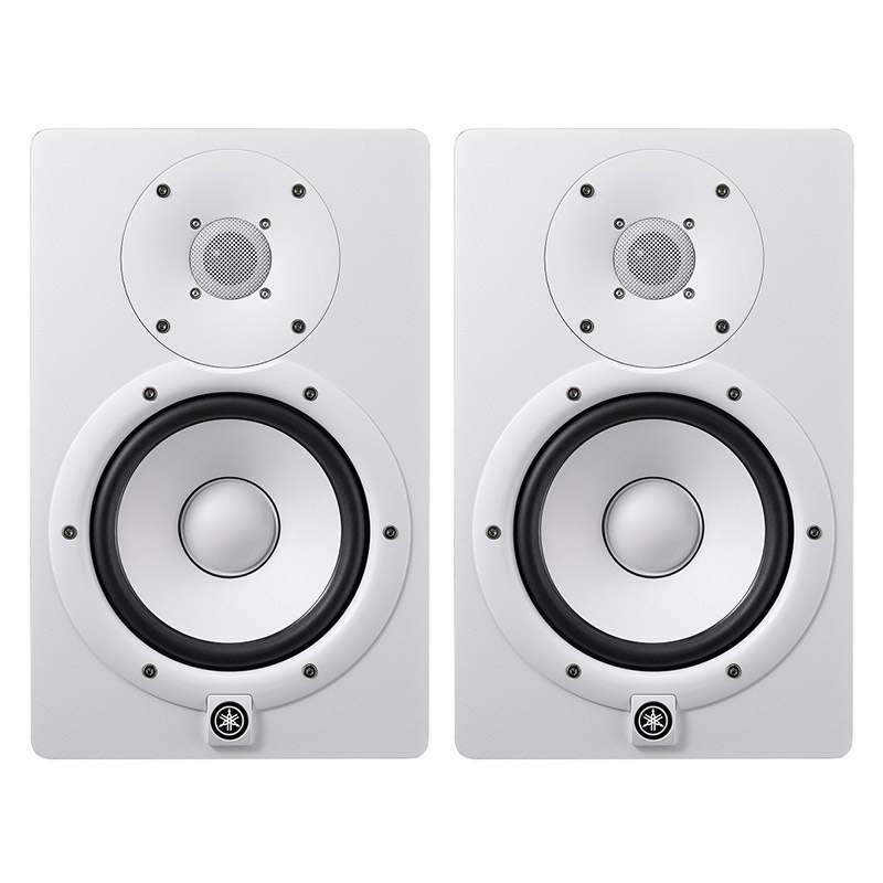 Två vita studiomonitorer med en diskant- och en basenhet.