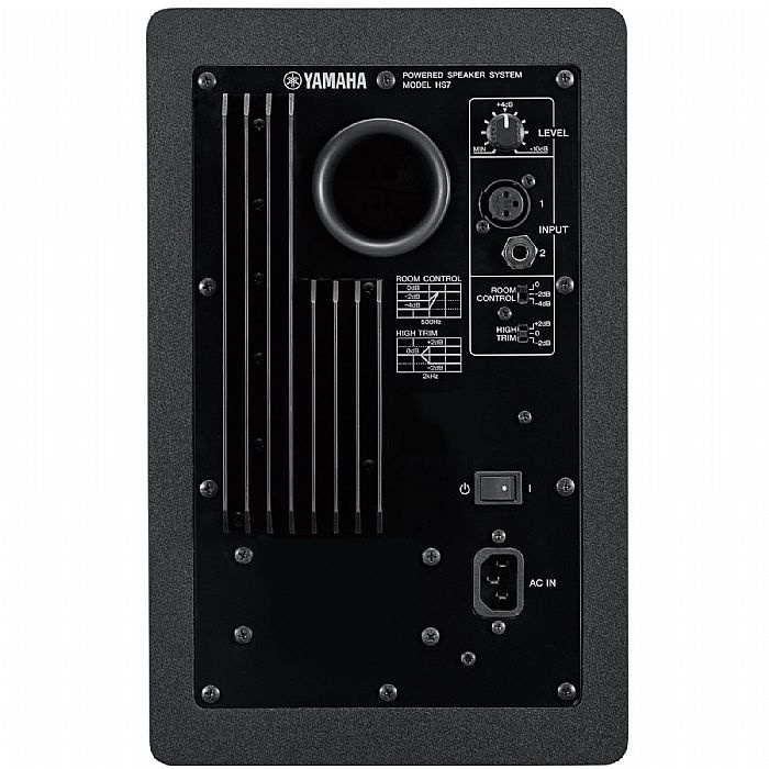 Baksidan av en Yamaha HS7 Studiomonitor med kontroller och anslutningar.