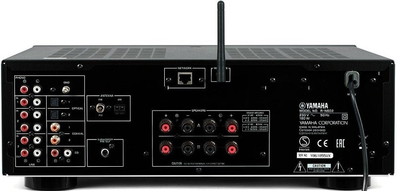 Yamaha R-N602 HiFi-receiver Svart 